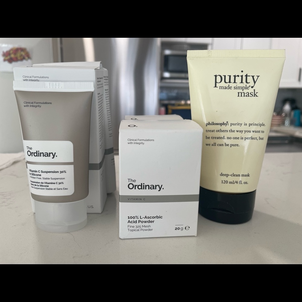 Ordinary/philosophy vit-c and mask